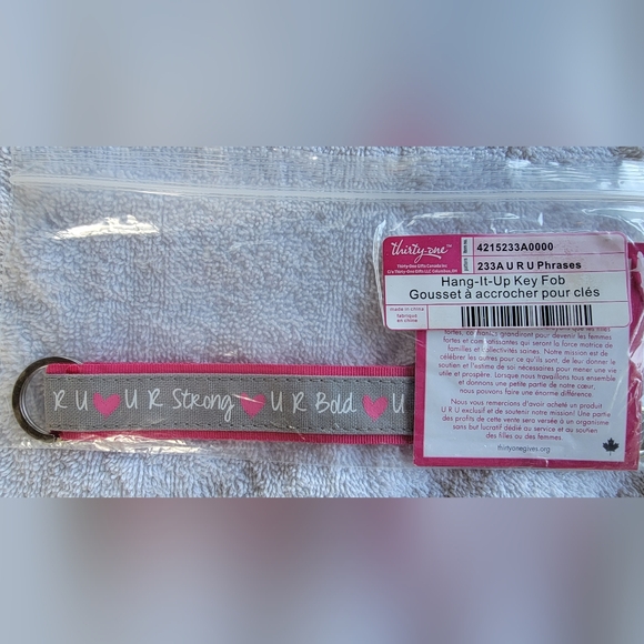 Thirty-one Hang It Up Key Fob - Picture 1 of 3